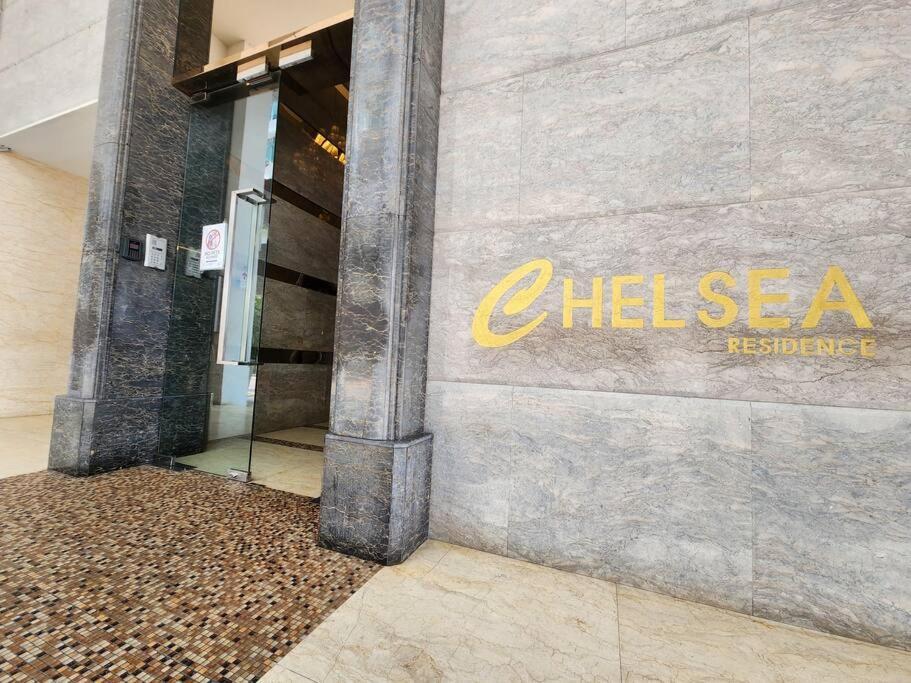 Pangsapuri Kl Dorsett Damas Urban Garden Suite-f-parking, Self C-in Kuala Lumpur